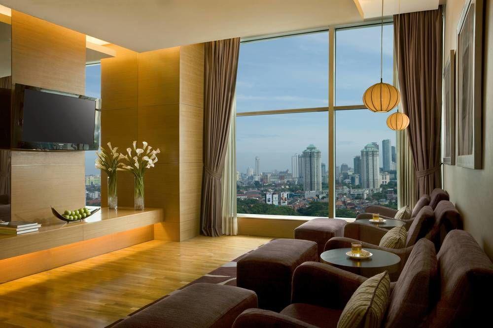 The Ritz-Carlton Jakarta, Pacific Place Exterior photo